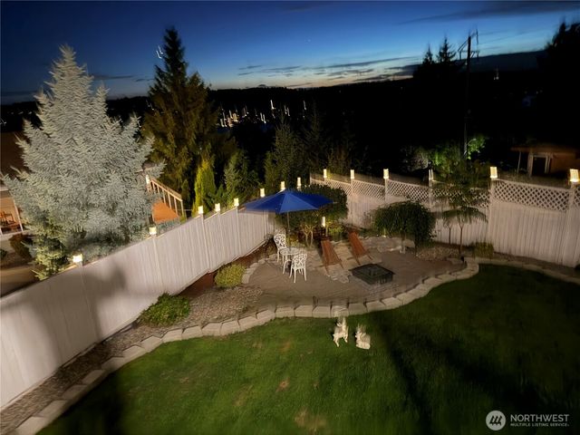 7615 113th Avenue SE, Newcastle, WA 98056