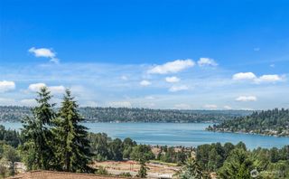 7615 113th Avenue SE, Newcastle, WA 98056
