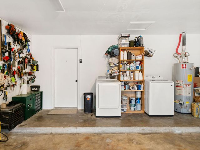 1010 Meadowbrook Dr, Deridder, LA 70634