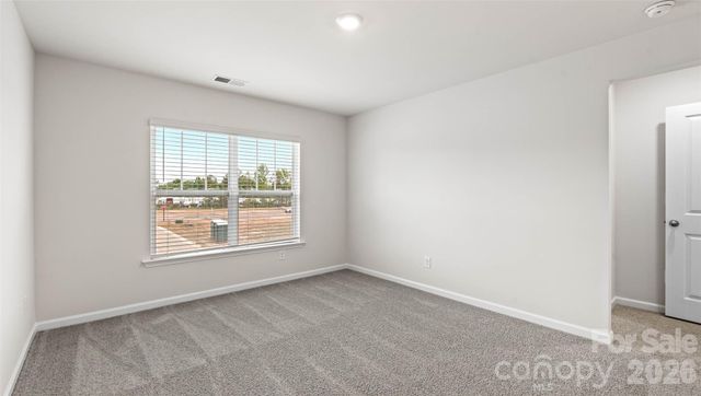 13 Caroline Valley Lane, Hendersonville, NC 28792