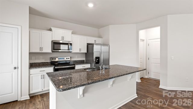 13 Caroline Valley Lane, Hendersonville, NC 28792