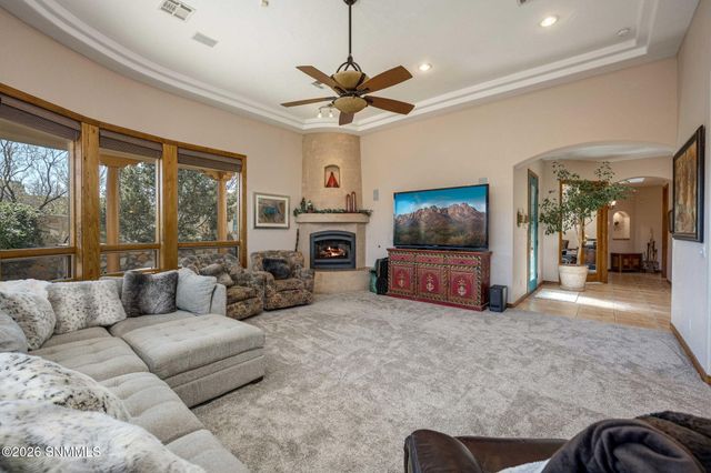 4010 Desert Broom Court, Las Cruces, NM 88011