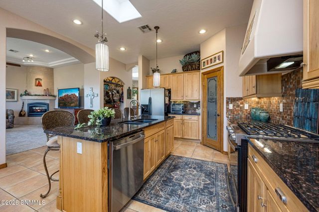 4010 Desert Broom Court, Las Cruces, NM 88011