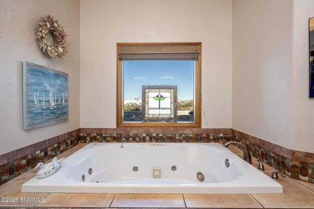 4010 Desert Broom Court, Las Cruces, NM 88011