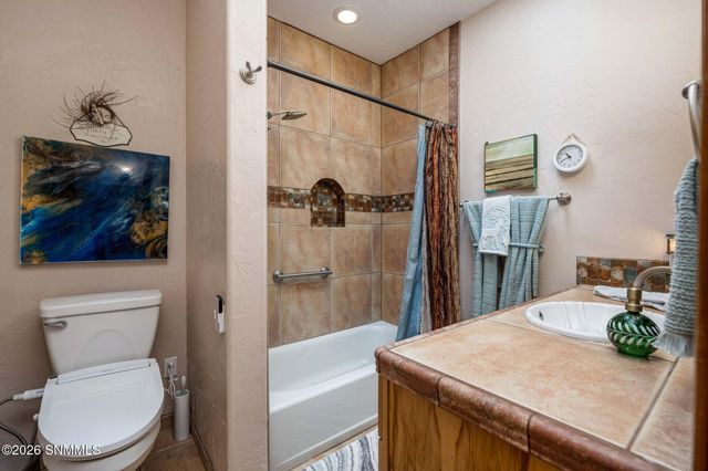 4010 Desert Broom Court, Las Cruces, NM 88011