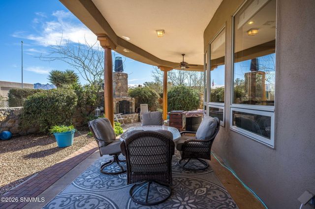 4010 Desert Broom Court, Las Cruces, NM 88011