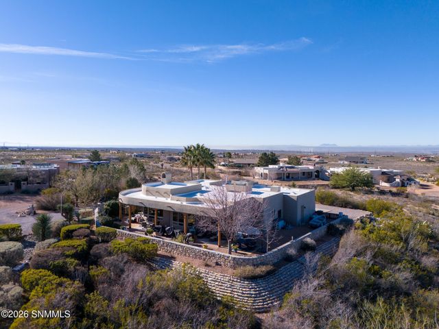 4010 Desert Broom Court, Las Cruces, NM 88011