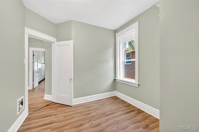 6049 Wanda Avenue, St Louis, MO 63116