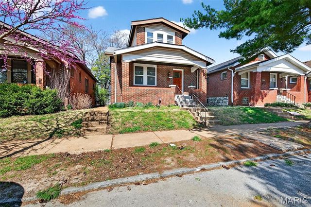 6049 Wanda Avenue, St Louis, MO 63116