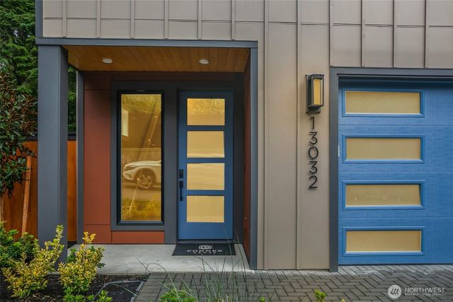 13032 SE 19th Court, Bellevue, WA 98005