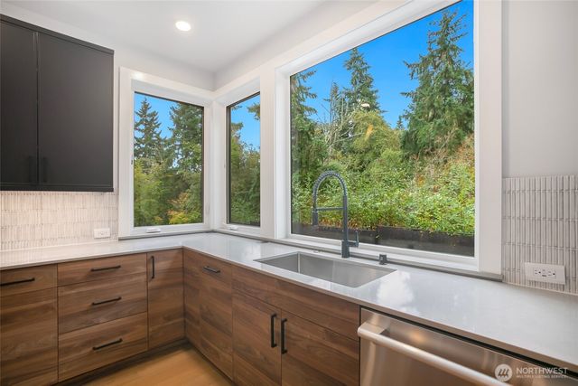 13032 SE 19th Court, Bellevue, WA 98005