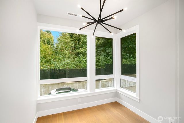 13032 SE 19th Court, Bellevue, WA 98005