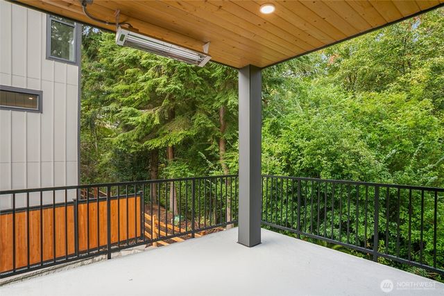 13032 SE 19th Court, Bellevue, WA 98005