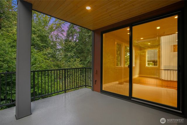 13032 SE 19th Court, Bellevue, WA 98005