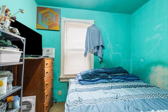 2435 S 12th STREET, Milwaukee, WI 53215