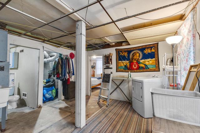 2435 S 12th STREET, Milwaukee, WI 53215