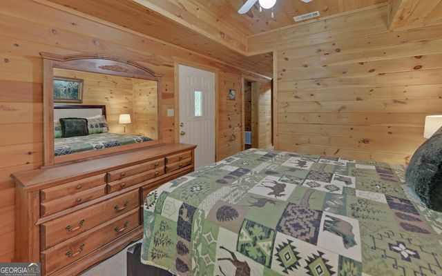 1055 Wolfpen Trail, Ellijay, GA 30536