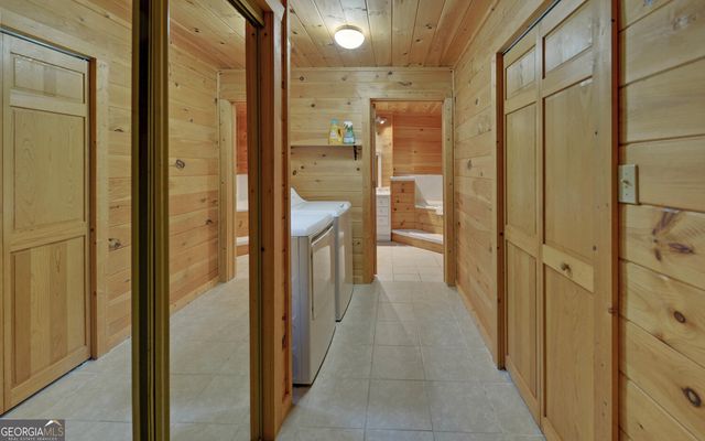1055 Wolfpen Trail, Ellijay, GA 30536