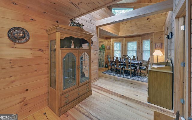 1055 Wolfpen Trail, Ellijay, GA 30536