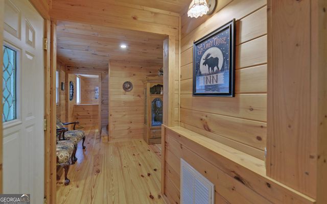 1055 Wolfpen Trail, Ellijay, GA 30536