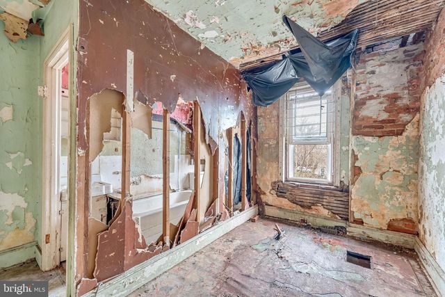 839 SPRUCE ST, Camden, NJ 08103