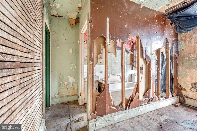 839 SPRUCE ST, Camden, NJ 08103