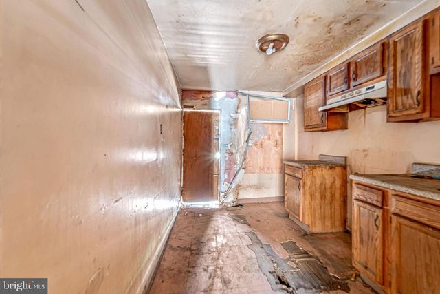 839 SPRUCE ST, Camden, NJ 08103