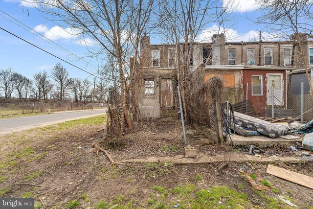 839 SPRUCE ST, Camden, NJ 08103