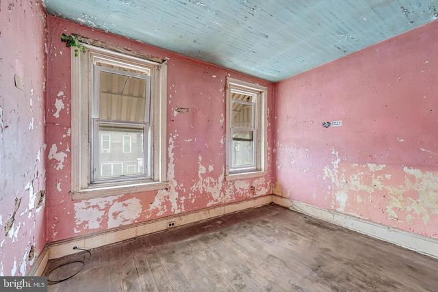 839 SPRUCE ST, Camden, NJ 08103