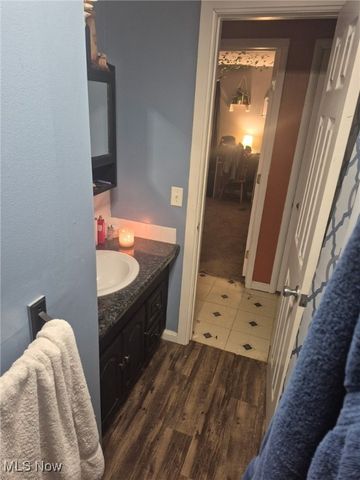 699 Irving Park Boulevard, Sheffield Lake, OH 44054