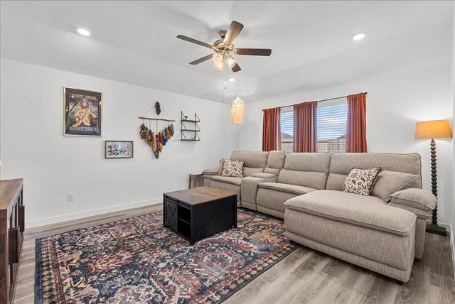 9422 Madison Avenue, Texas City, TX 77591