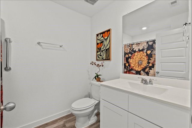 9422 Madison Avenue, Texas City, TX 77591