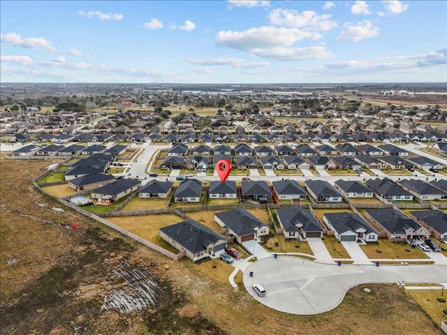 9422 Madison Avenue, Texas City, TX 77591