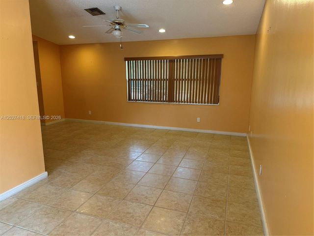 10711 SW 116th Avenue, Miami, FL 33176