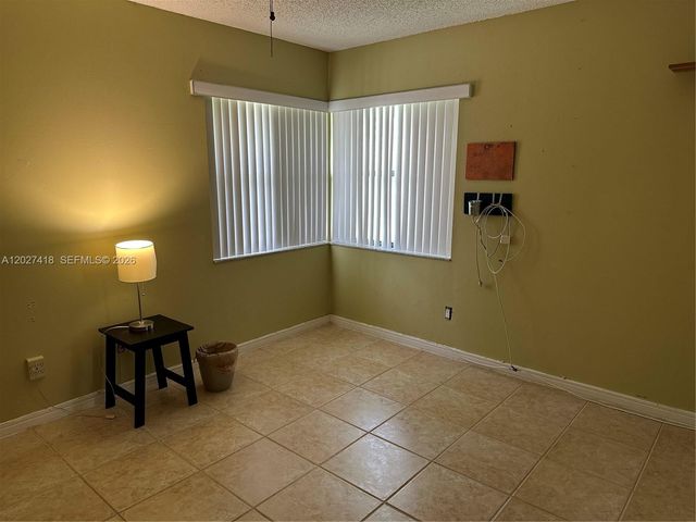 10711 SW 116th Avenue, Miami, FL 33176