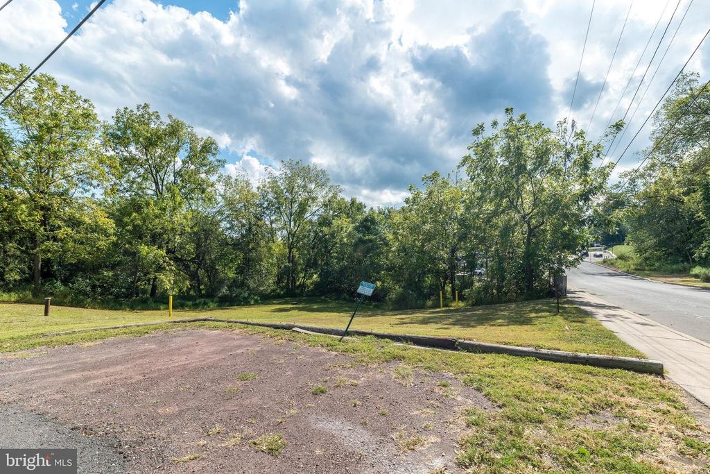 205 S 7TH, Perkasie, PA 18944