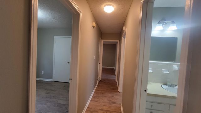 3245 SINCLAIR DR, Memphis, TN 38127