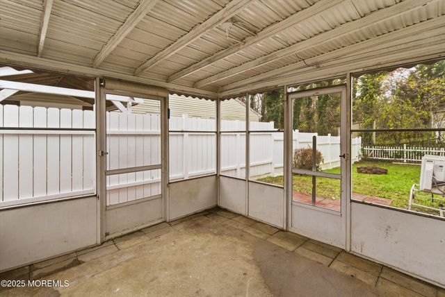 2531 Lexington Court, Jackson, NJ 08527