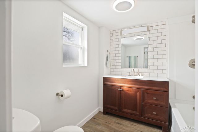 39 Spruce Ridge Drive, Bay City, MI 48706