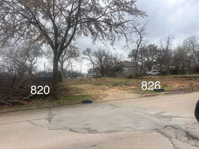 820 W Shepherd Street, Denison, TX 75020