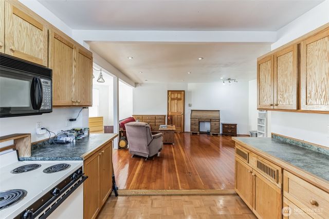 253 Clark Street, Blaine, WA 98230