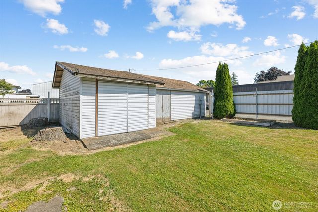 253 Clark Street, Blaine, WA 98230