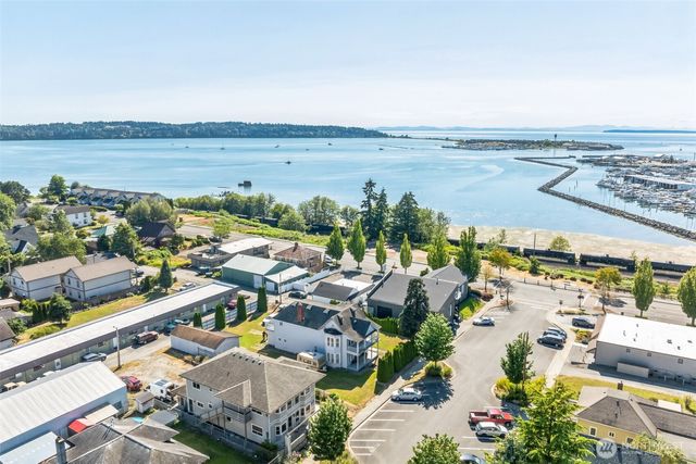 253 Clark Street, Blaine, WA 98230