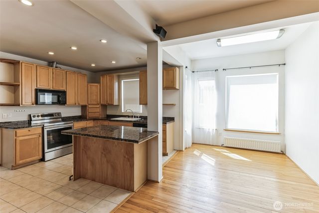 253 Clark Street, Blaine, WA 98230