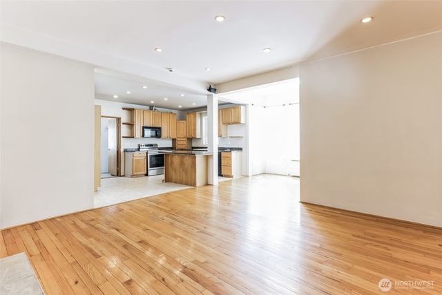 253 Clark Street, Blaine, WA 98230