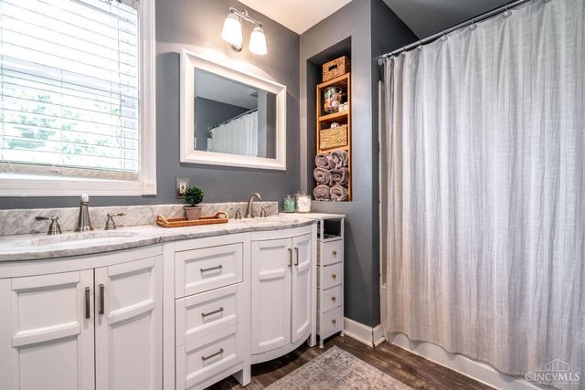 3923 S Madison Avenue, Norwood, OH 45212