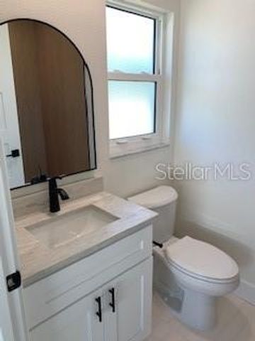 2042 CLEVELAND STREET, Clearwater, FL 33765