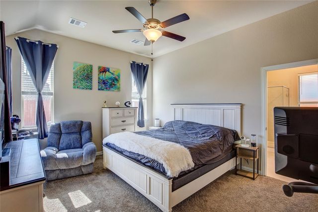 3916 Ford Drive, Heartland, TX 75126