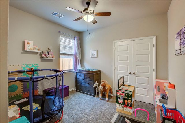 3916 Ford Drive, Heartland, TX 75126