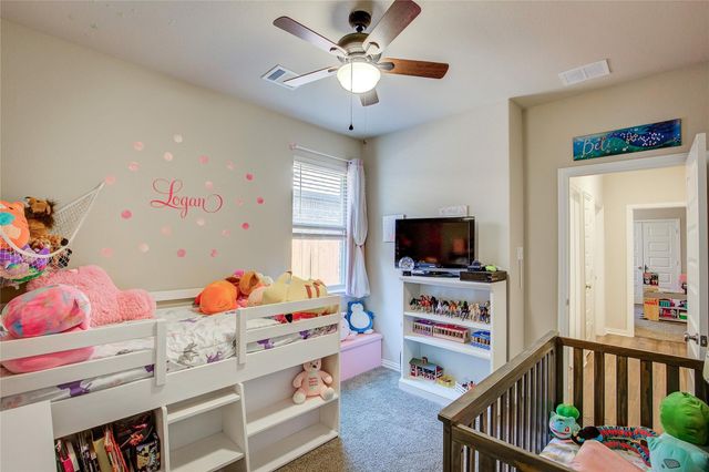 3916 Ford Drive, Heartland, TX 75126